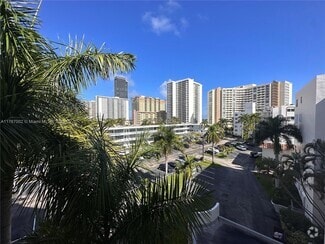 Building Photo - 3181 S Ocean Dr