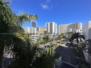 Building Photo - 3181 S Ocean Dr