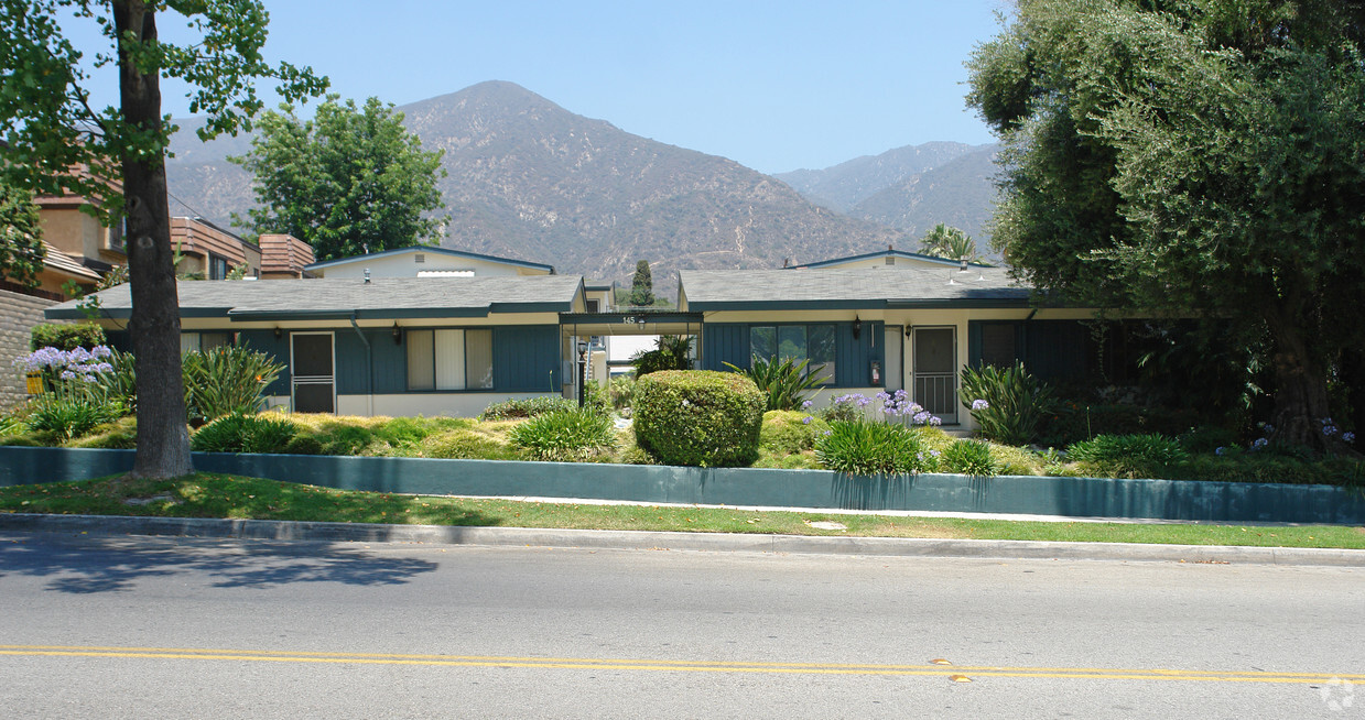 Primary Photo - 145 E Sierra Madre Blvd