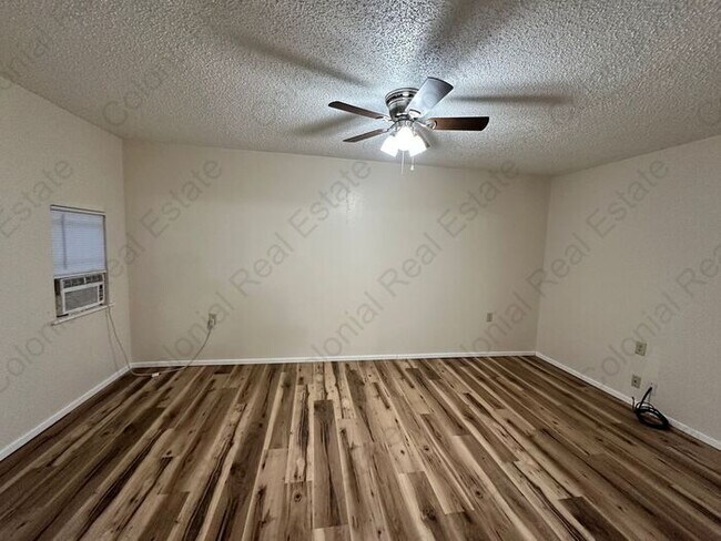 Foto del edificio - Cozy 3 bedroom 1.5 bathroom home.