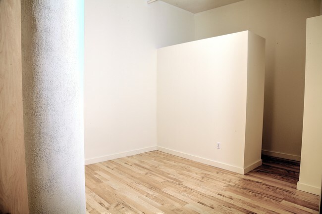 Foto del edificio - 918 Olive St