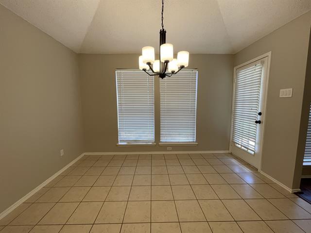 Foto del edificio - 1405 High Crest Dr