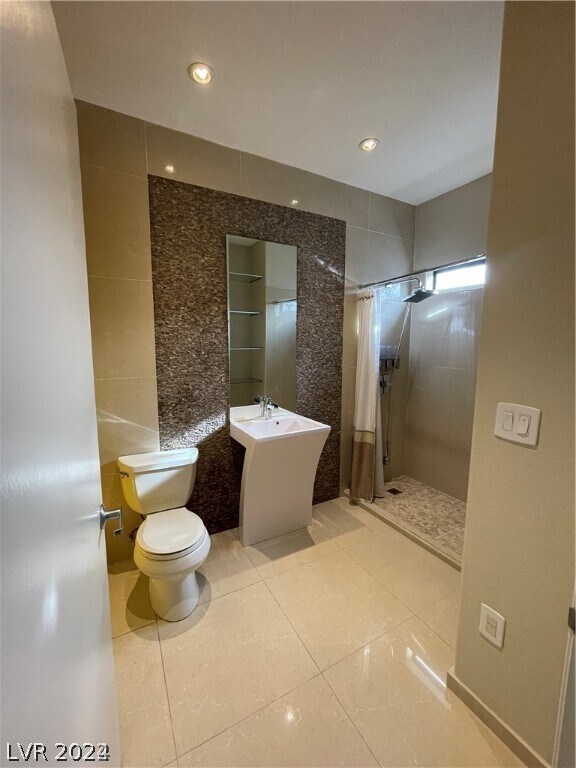 Foto del edificio - 2031 Hussium Hills St