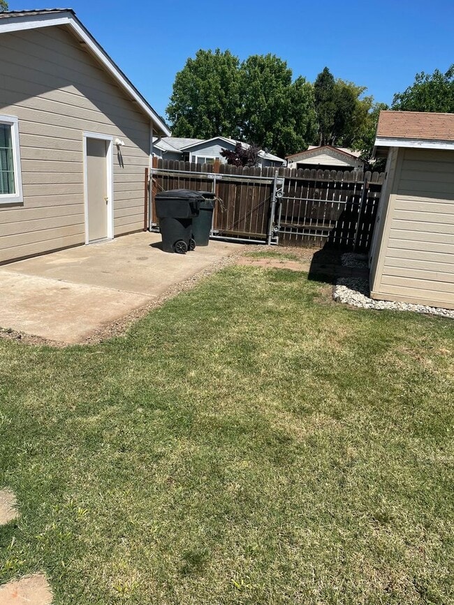 Building Photo - 502 Brookwood Rd