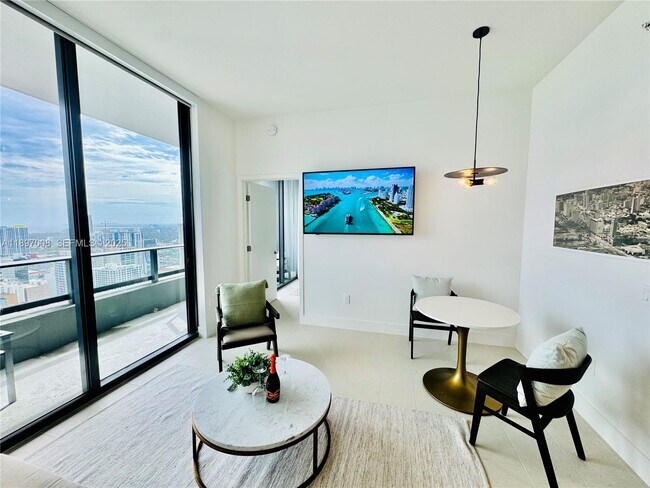 Foto del edificio - 159 NE 6th St