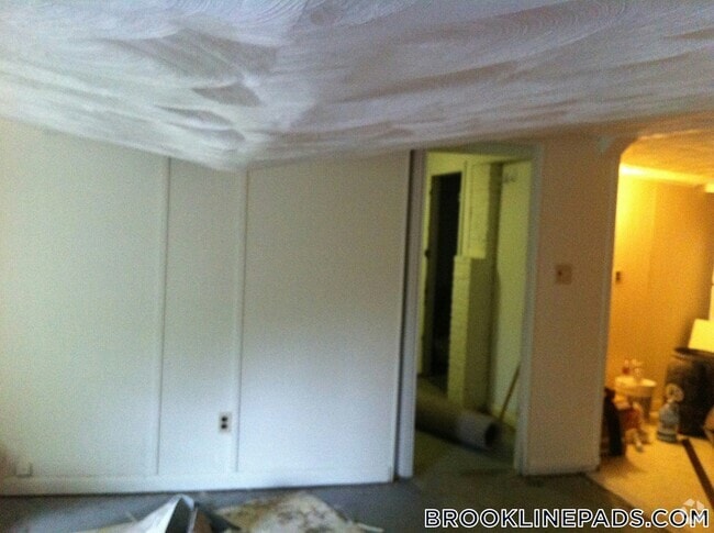 Building Photo - 33 Lancaster Terrace