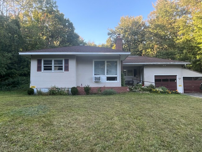 Building Photo - 21 Prescott Heights Rd