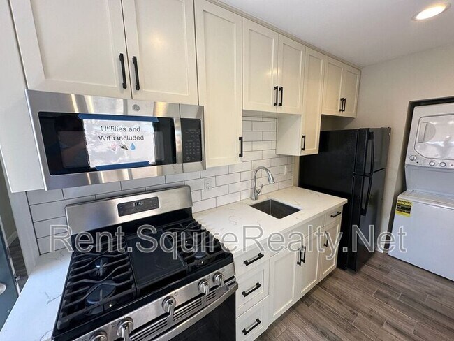 Foto del edificio - 18806 E Armstead St