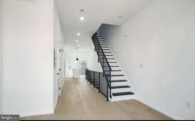 Foto del edificio - 2632 Manton St