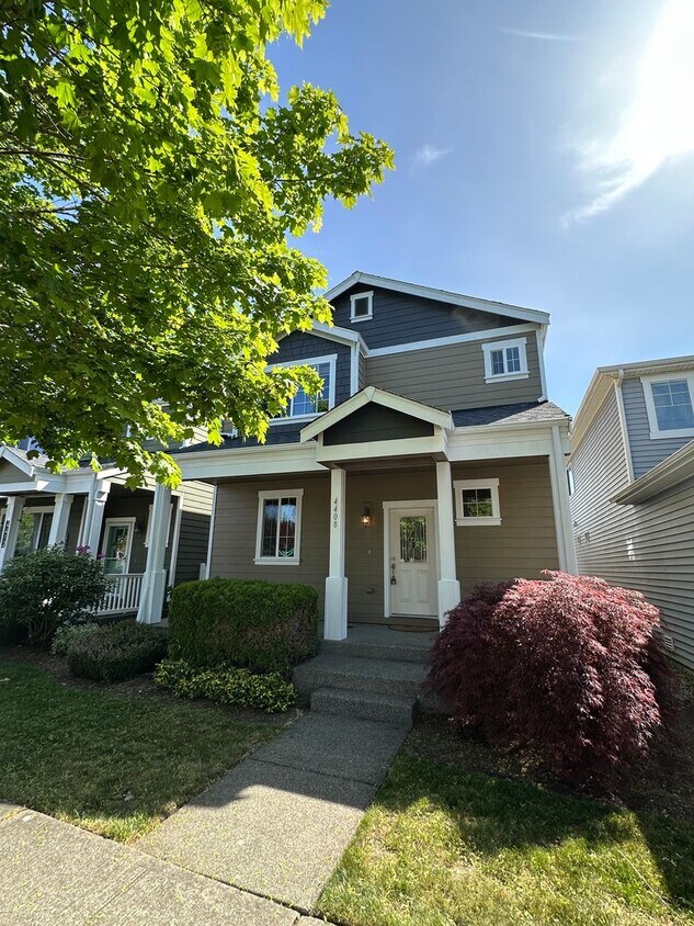 Foto principal - 4408 Edgewater Blvd NE