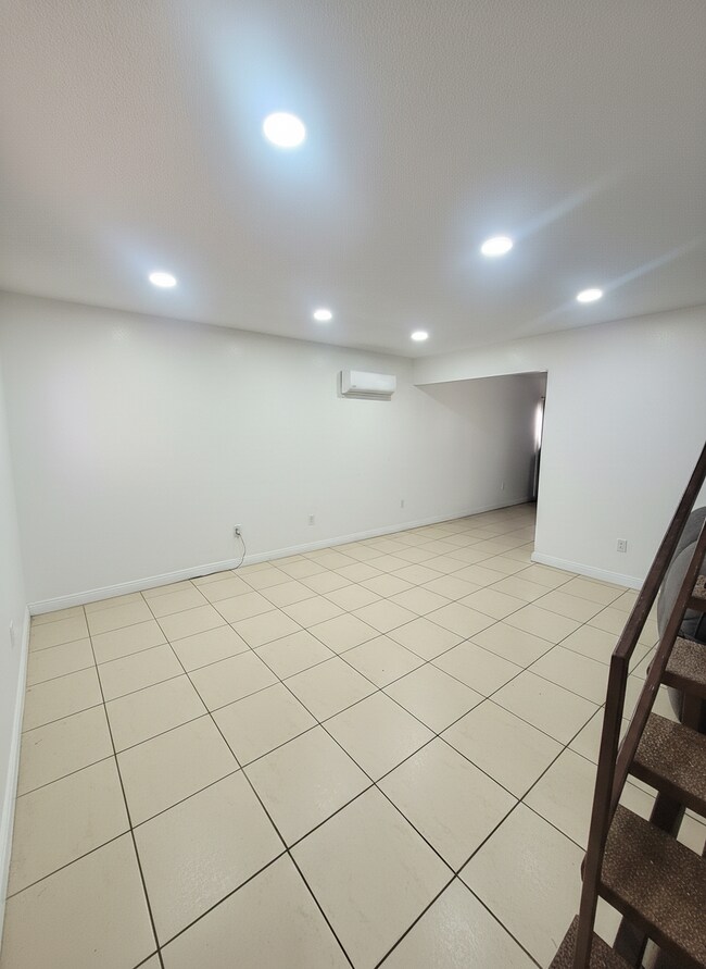 Foto del edificio - 931 Island Ave