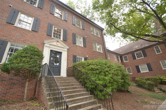 Building Photo - 103 S Laurel Ave