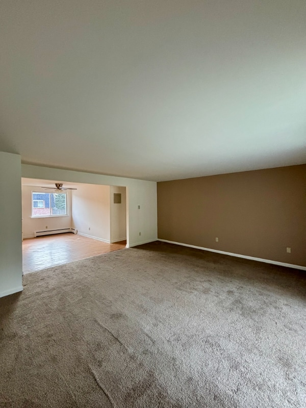 Building Photo - 110 Losson Rd