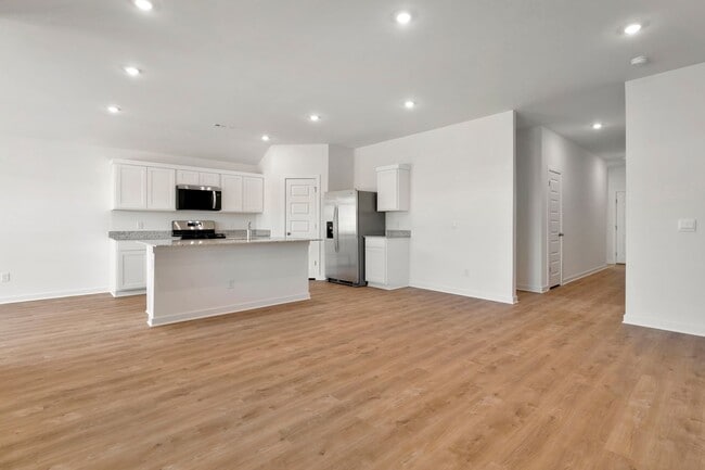 Foto del edificio - Brand-New 4 Bedroom Home in Prairie Grove!...