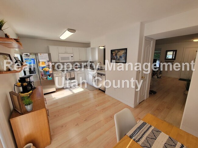 Foto del edificio - Eagle Mountain Townhouse