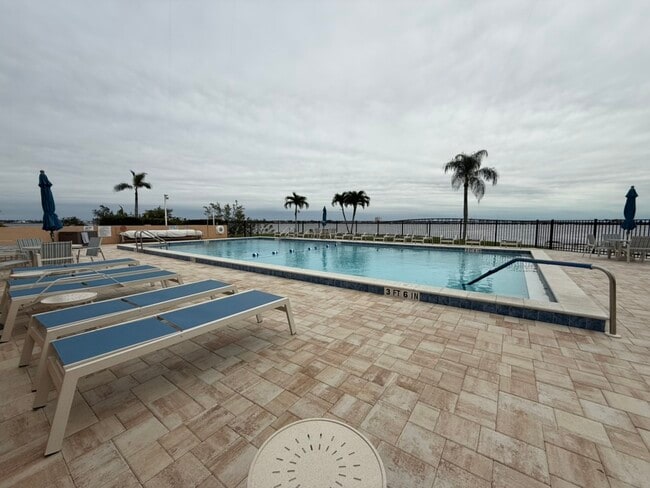 Foto del edificio - 4260 SE 20th Pl