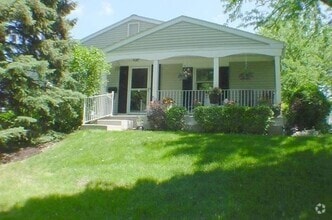 Building Photo - 2034 Oxford Ct