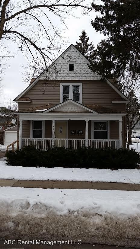 Primary Photo - 420 N 2nd Ave