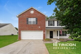 Building Photo - 2400 Lannigan Dr