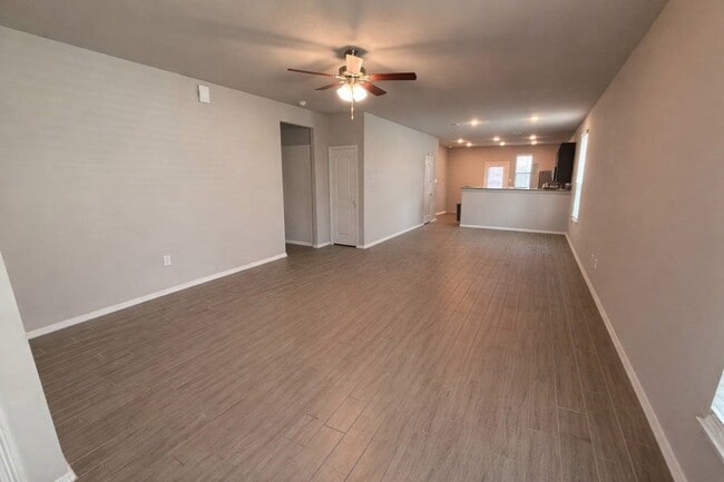 Foto del edificio - 20023 Tuft Canyon Ct