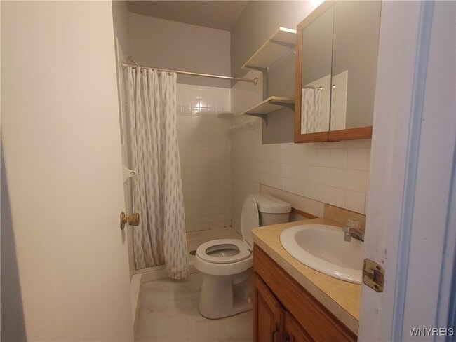 Building Photo - 120 Chestnut St