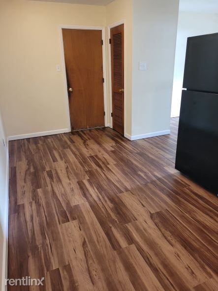 Foto del edificio - 3 br, 1.5 bath House - 15920 Big Ridge Rd