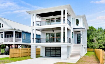 Building Photo - 109 Broadview Ln