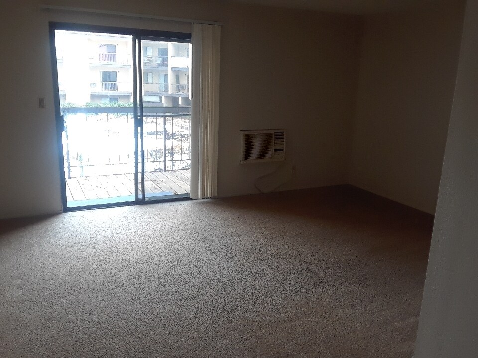 Foto del edificio - 2450 Lymbery St