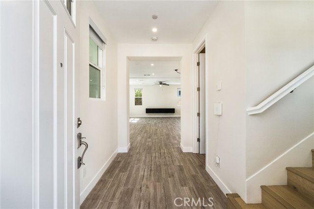 Building Photo - 2573 Elden Ave
