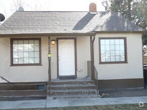 Building Photo - 979 W 100 S