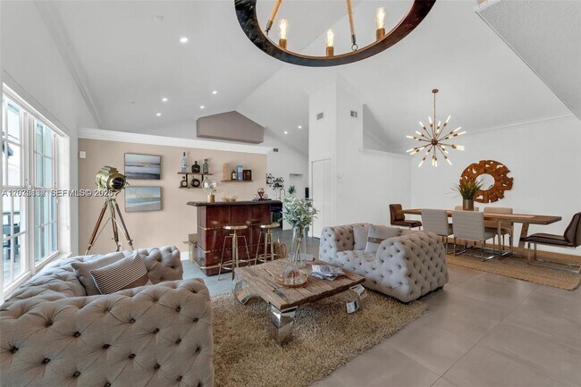 Foto del edificio - 14793 NW 87th Pl