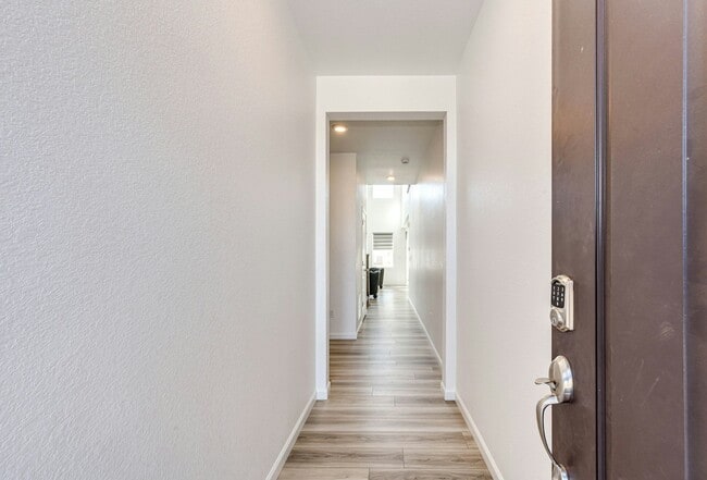 Building Photo - 17606 Dandy Brush Dr