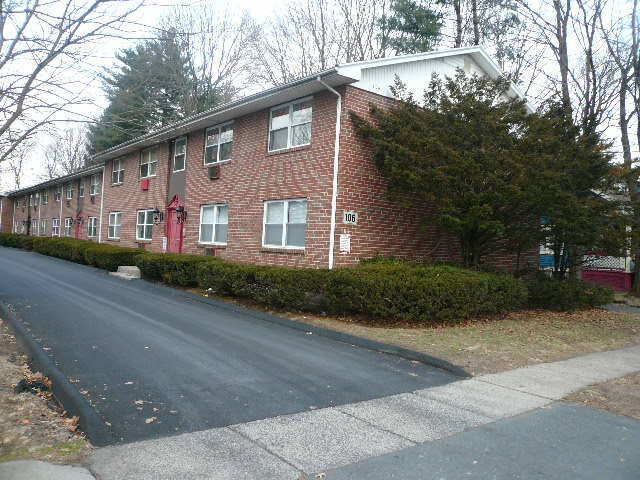 Building Photo - 106 Central Ave