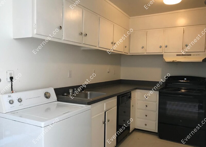 Building Photo - 517 Harris Ct