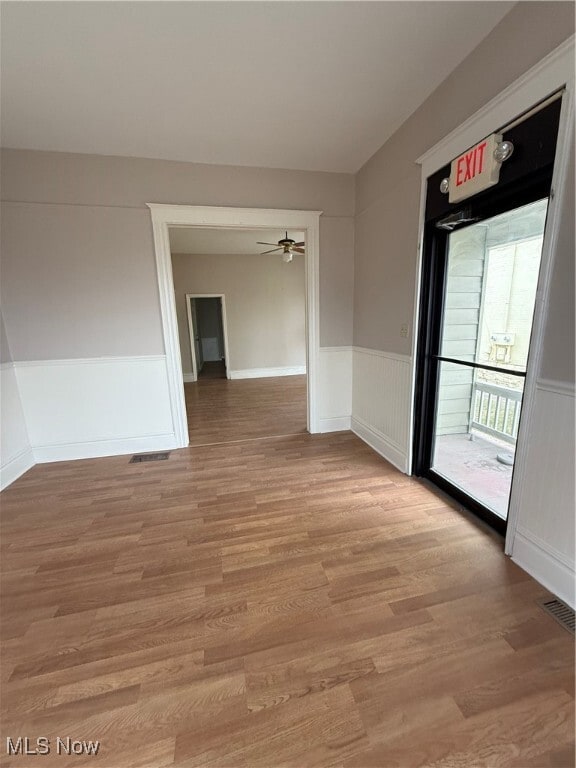 Building Photo - 1337 Maple Ave