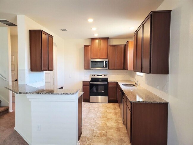 Building Photo - 155 Adeline Dr
