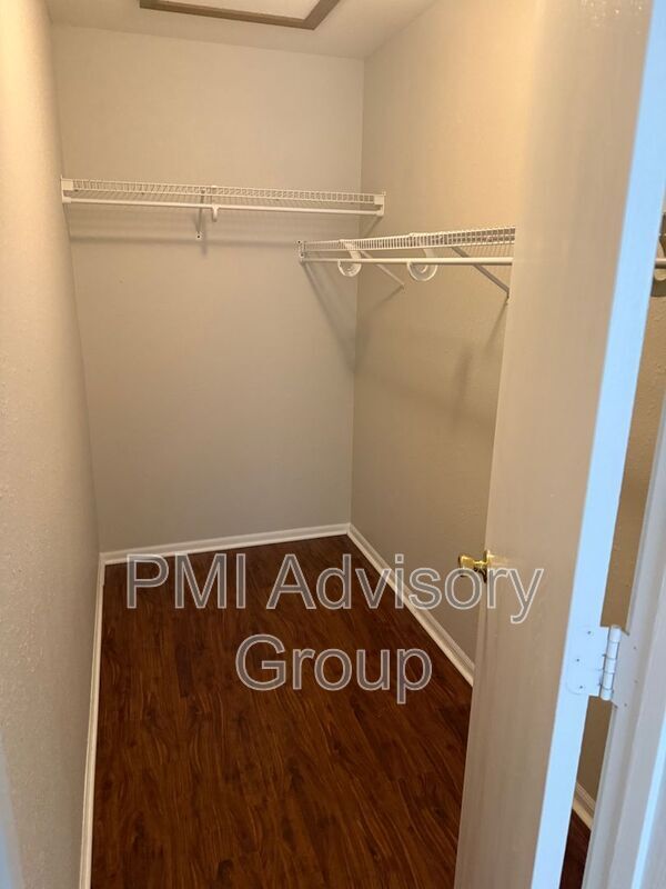 Building Photo - 7223 SW 23rd Ct
