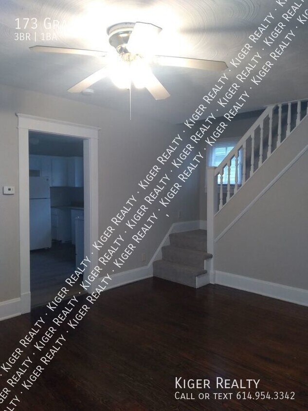 Primary Photo - 3 Bedroom, 1 Bathroom Home