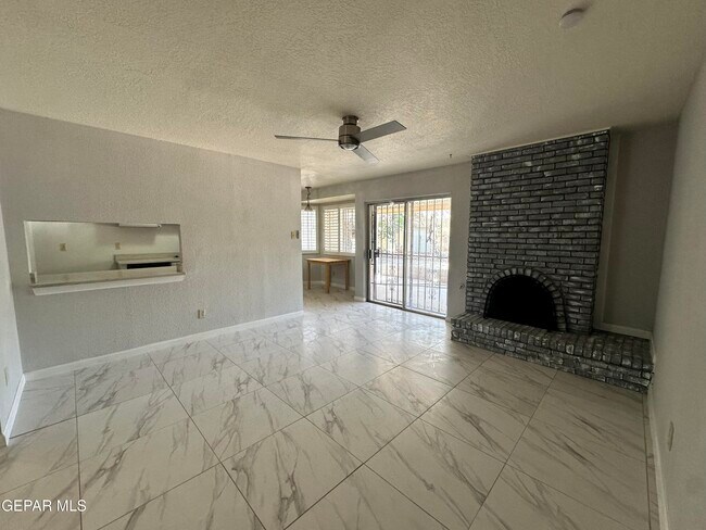 Foto del edificio - 10838 Valle Grande Ct