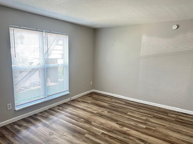 Foto del edificio - 2075 Clingan Dr NW