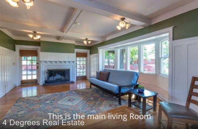 Foto del edificio - 4 br, 4 bath House - 1032 N A Street