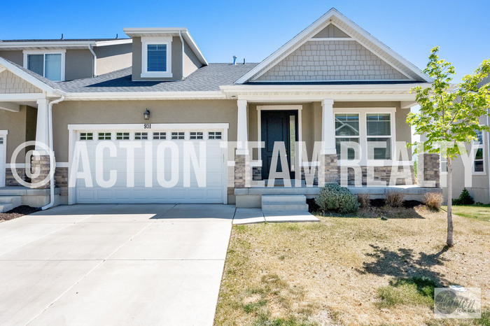 Primary Photo - Row End Townhome in Orem!