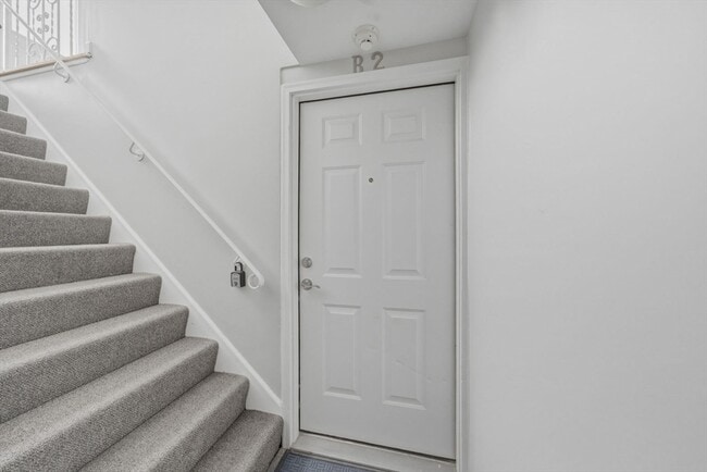 Building Photo - 1 Salem St