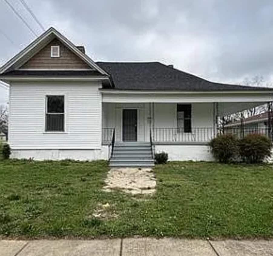 Foto principal - 2822 Avenue G