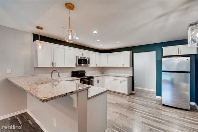 Foto del edificio - 4 br, 2 bath House - 6616 Basswood Dr