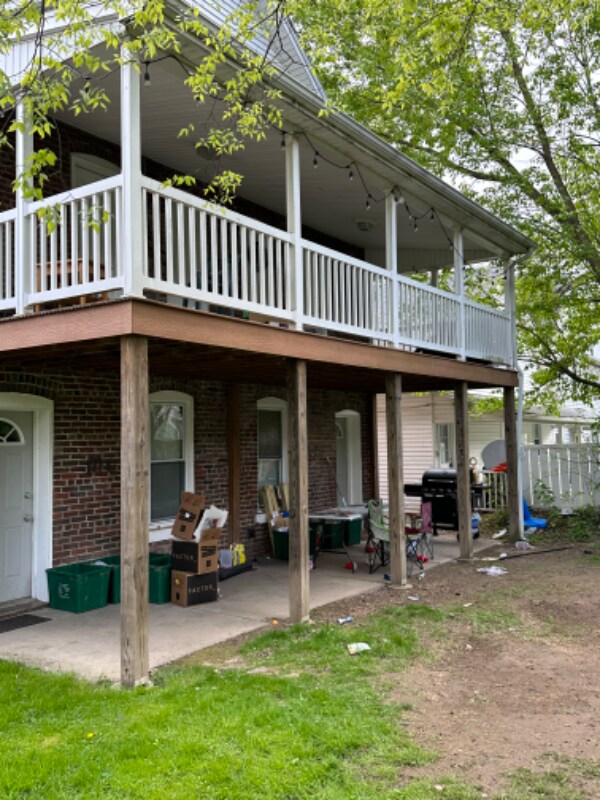 Building Photo - 457 E 4th St