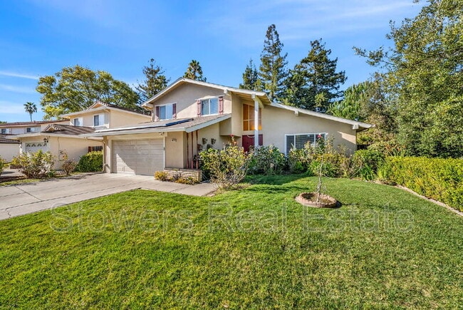 Building Photo - 40232 San Sebastian Pl