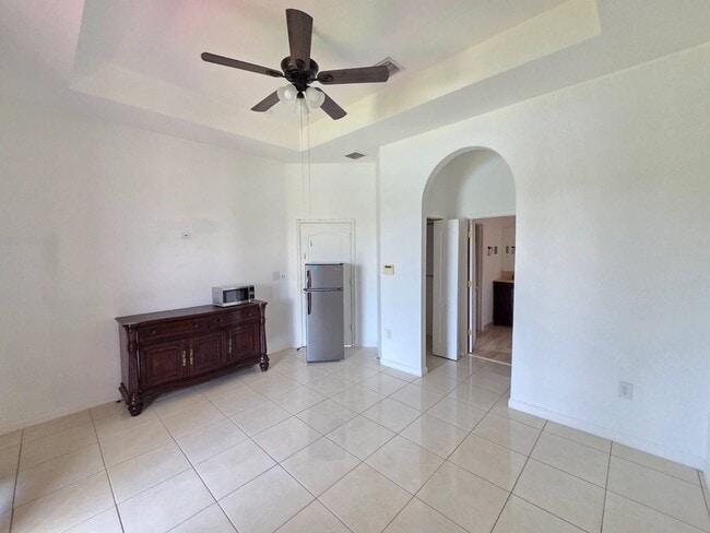 Foto del edificio - 3716 NE 22nd Pl