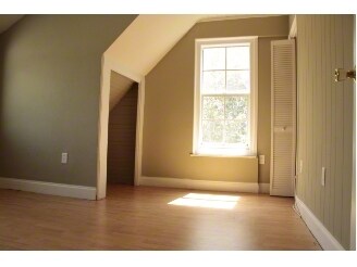 - 353 Colonial Ct