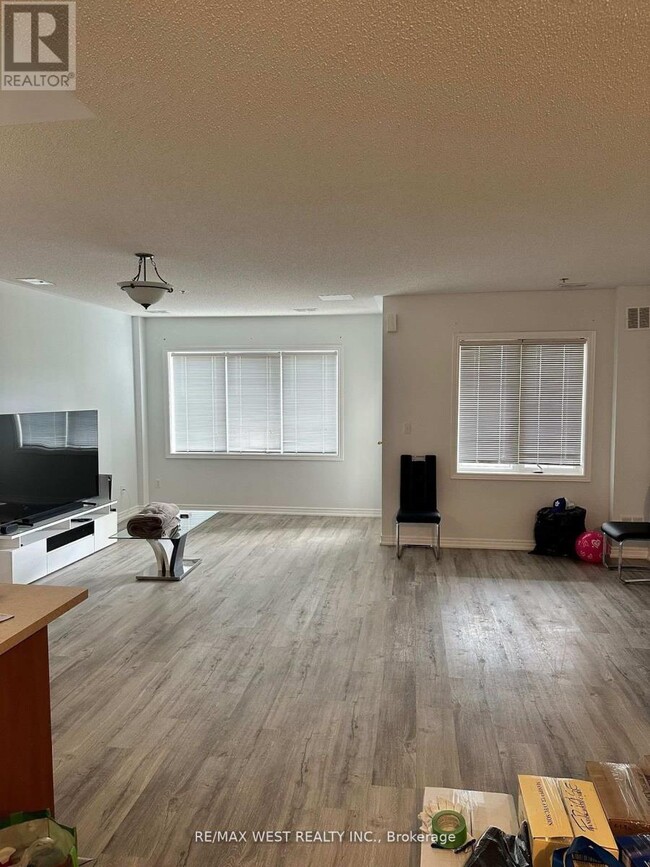 Photo du bâtiment - 9441-9441 Jane St